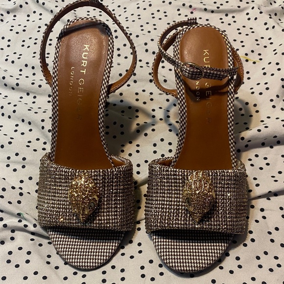 Kurt Geiger Houndstooth Heels with Gold Detail - Picture 1 of 3
